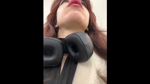 Media: lily__belle Stripchat 2024-12-14 13:50:00