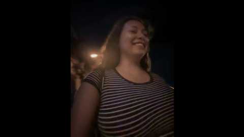 Media: seraphine23 Stripchat 2024-12-14 01:24:00