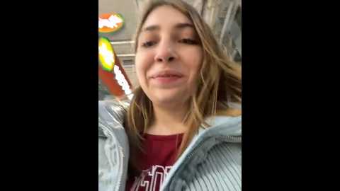 Media: sunny___bunny Stripchat 2024-12-14 15:58:00