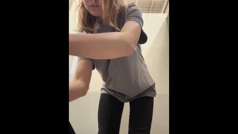 Media: _angelari_ Stripchat 2024-12-15 18:32:00