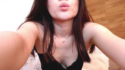 amiliyan @ stripchat on 20241215