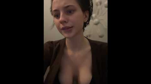 Media: camilla_railian Stripchat 2024-12-15 18:17:00
