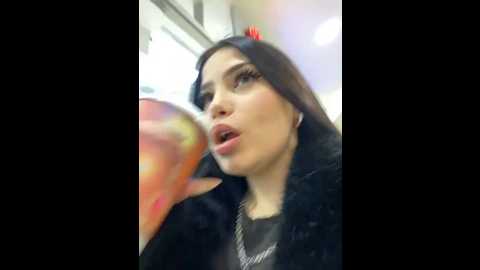 Media: chloe__moon Stripchat 2024-12-15 14:10:00