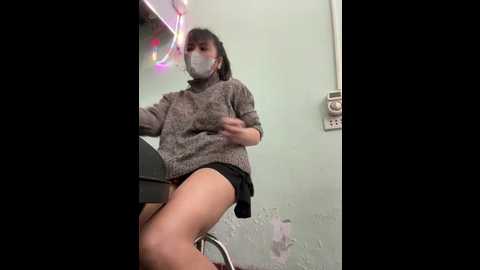 Media: dawn_hope Stripchat 2024-12-15 07:30:00
