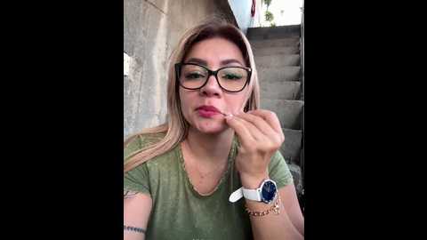 Media: dianita_1988 Stripchat 2024-12-15 21:12:00