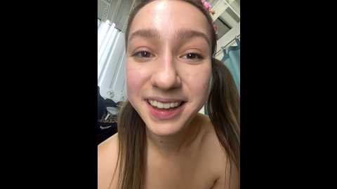 Media: lia__love Stripchat 2024-12-15 12:16:00