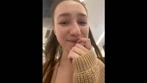 Media: lia__love Stripchat 2024-12-15 13:22:00