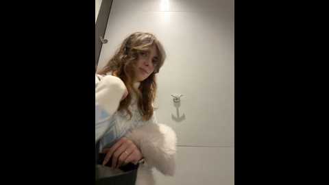 Media: mariid Stripchat 2024-12-15 13:02:00