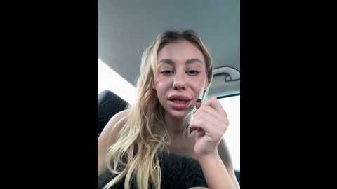 Media: myrtle_beach Stripchat 2024-12-15 09:56:00