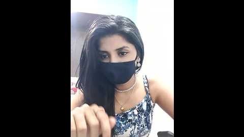 Media: nehadarling200 Stripchat 2024-12-15 20:14:00