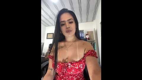 Media: sara_fun Stripchat 2024-12-15 05:12:00