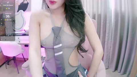 Media: sarah_xoxo Stripchat 2024-12-15 05:40:00