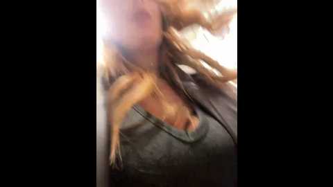 Media: sweet___emily Stripchat 2024-12-15 17:08:00