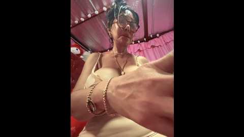 Media: sweetieme Stripchat 2024-12-15 09:46:00