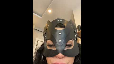 Media: ahu_mask01 Stripchat 2024-12-16 20:44:00