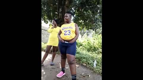 Media: broan_me Stripchat 2024-12-16 13:02:00