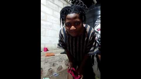 Media: broan_me Stripchat 2024-12-16 17:23:00