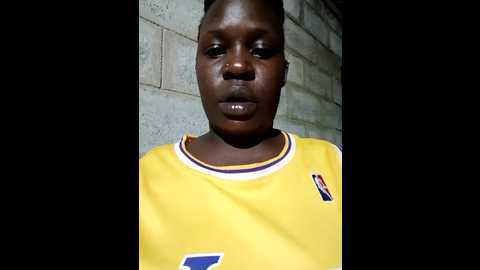 Media: broan_me Stripchat 2024-12-16 18:13:00