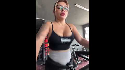Media: dianita_1988 Stripchat 2024-12-16 15:12:00