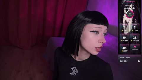 Media: handsomepure Stripchat 2024-12-16 07:49:00