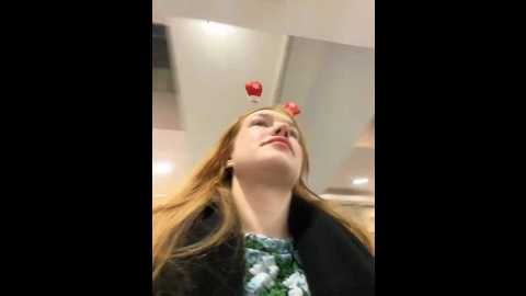 Media: honey___hot Stripchat 2024-12-16 14:38:00
