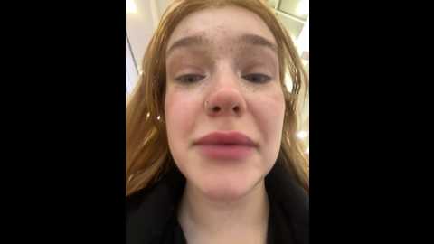 Media: honey___hot Stripchat 2024-12-16 16:14:00