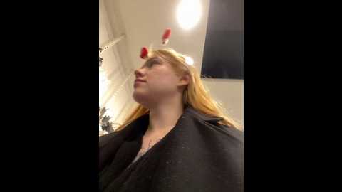 Media: honey___hot Stripchat 2024-12-16 16:26:00