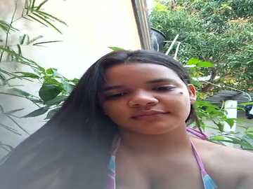 manu_elaa @ stripchat on 20241216