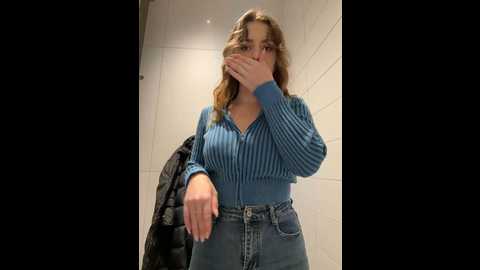 Media: mariid Stripchat 2024-12-16 10:03:00