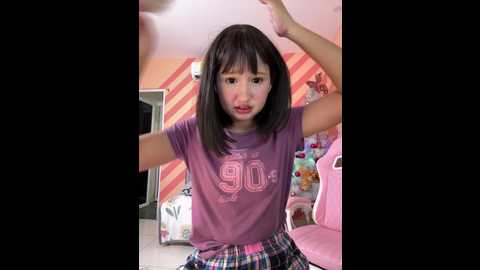 Media: pinkie_princes Stripchat 2024-12-16 05:21:00