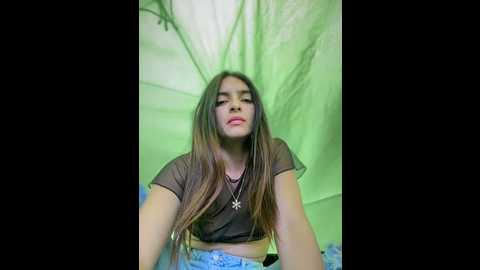 Media: sam_sara Stripchat 2024-12-16 20:38:00