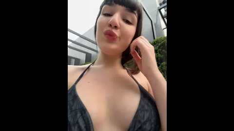 Media: sophie_avory Stripchat 2024-12-16 10:33:00