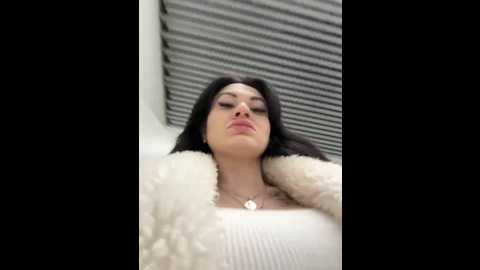 Media: wet__bunny Stripchat 2024-12-16 10:30:00