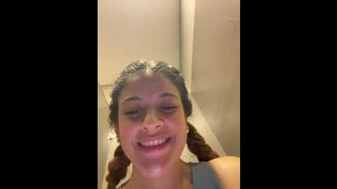 Media: alana15 Stripchat 2024-12-17 14:59:00