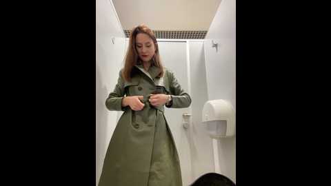 Media: dina_tease Stripchat 2024-12-17 10:41:00