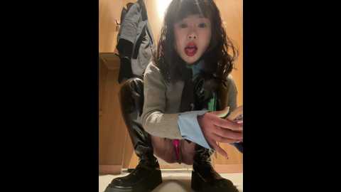 Media: game_yoyo Stripchat 2024-12-17 03:55:00