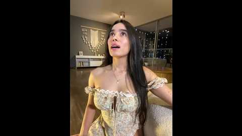 Media: irish_collins Stripchat 2024-12-17 01:08:00
