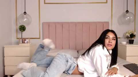 jasmine_lander @ stripchat on 20241217