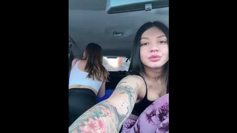 Media: julliavegas Stripchat 2024-12-17 04:36:00