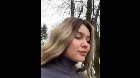 Media: kikiwatson Stripchat 2024-12-17 08:54:00