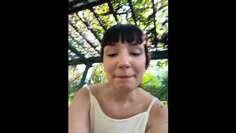 Media: sophie_avory Stripchat 2024-12-17 08:03:00