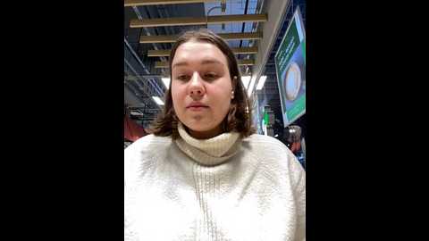 Media: suziemurray Stripchat 2024-12-17 10:29:00