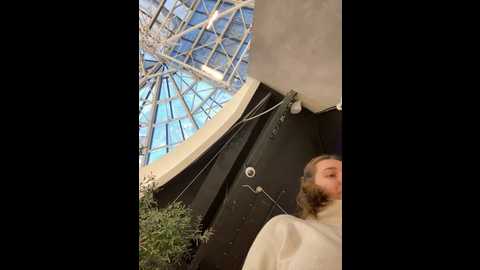 Media: suziemurray Stripchat 2024-12-17 12:55:00