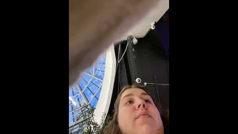 Media: suziemurray Stripchat 2024-12-17 13:10:00