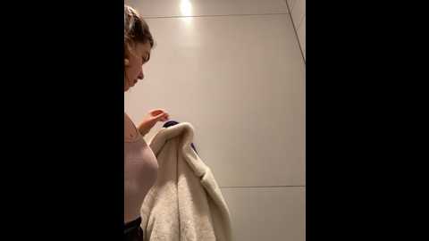 Media: suziemurray Stripchat 2024-12-17 13:50:00