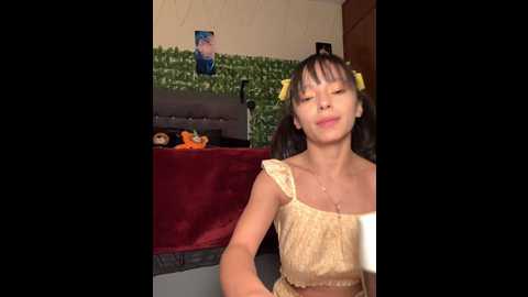 Media: 3littleschoolteens Stripchat 2024-12-18 06:42:00