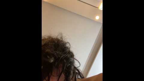 Media: ahu_mask01 Stripchat 2024-12-18 20:08:00