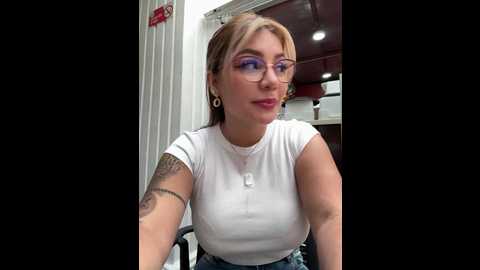 Media: dianita_1988 Stripchat 2024-12-18 16:06:00