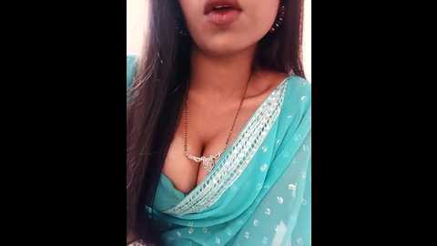 Media: hot_jasika Stripchat 2024-12-18 07:17:00