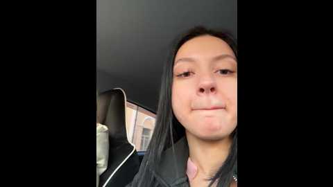 Media: julliavegas Stripchat 2024-12-18 03:10:00